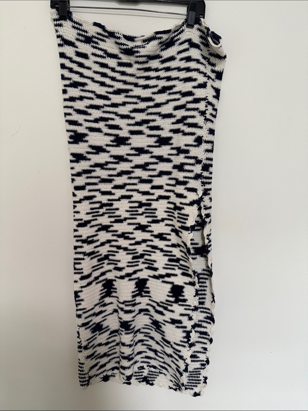 Women's Navy & White Knit Midi Skirt